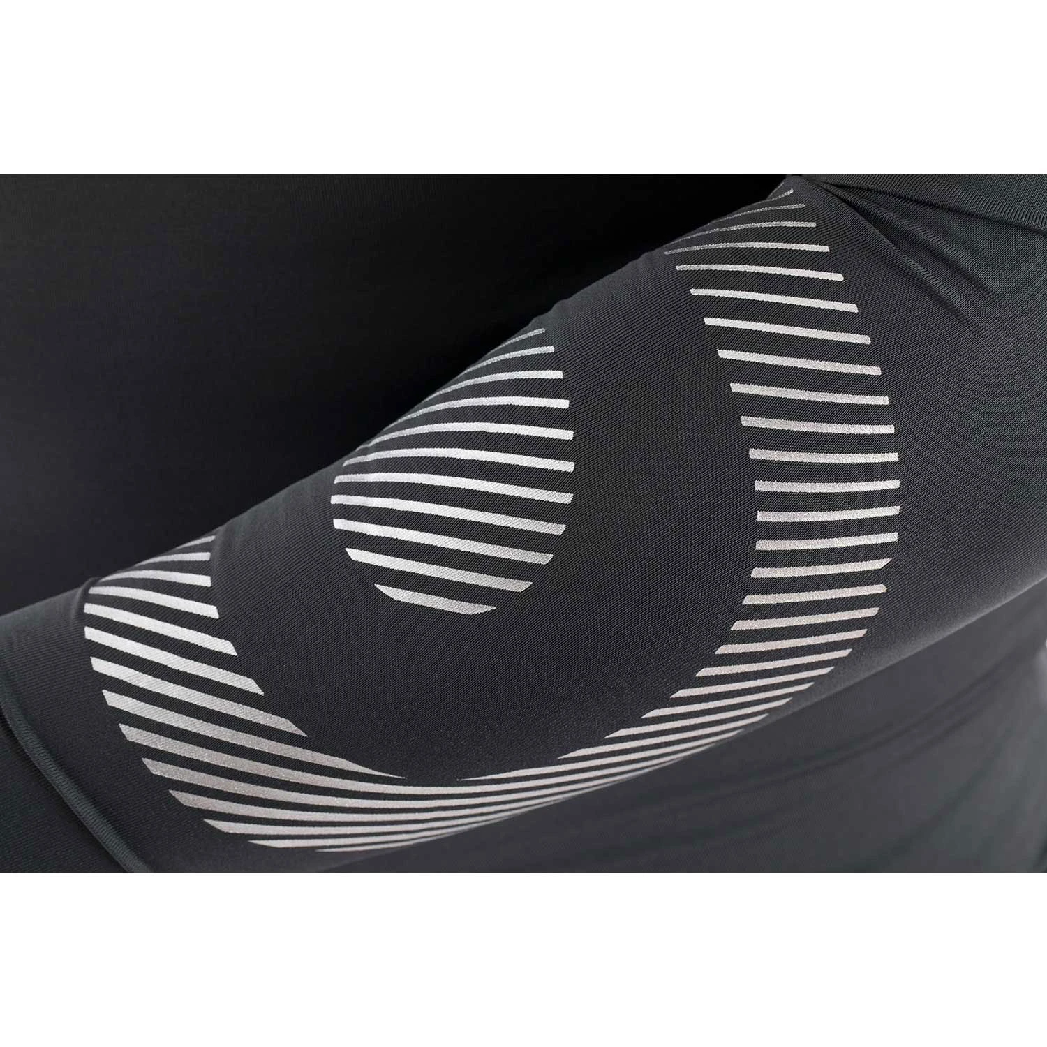 Neil Pryde Junior RISE Long Sleeve Rashguard - Ash UV50+ 7 Neil Pryde Junior RISE Long Sleeve Rashguard - Ash UV50+ - Image 5